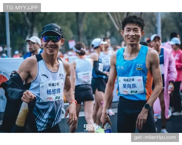 吴向东训练完顺手给老婆转了六位数零花钱
