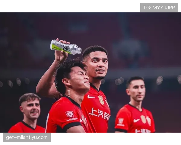 上海海港应对密集赛程调整主力轮换策略